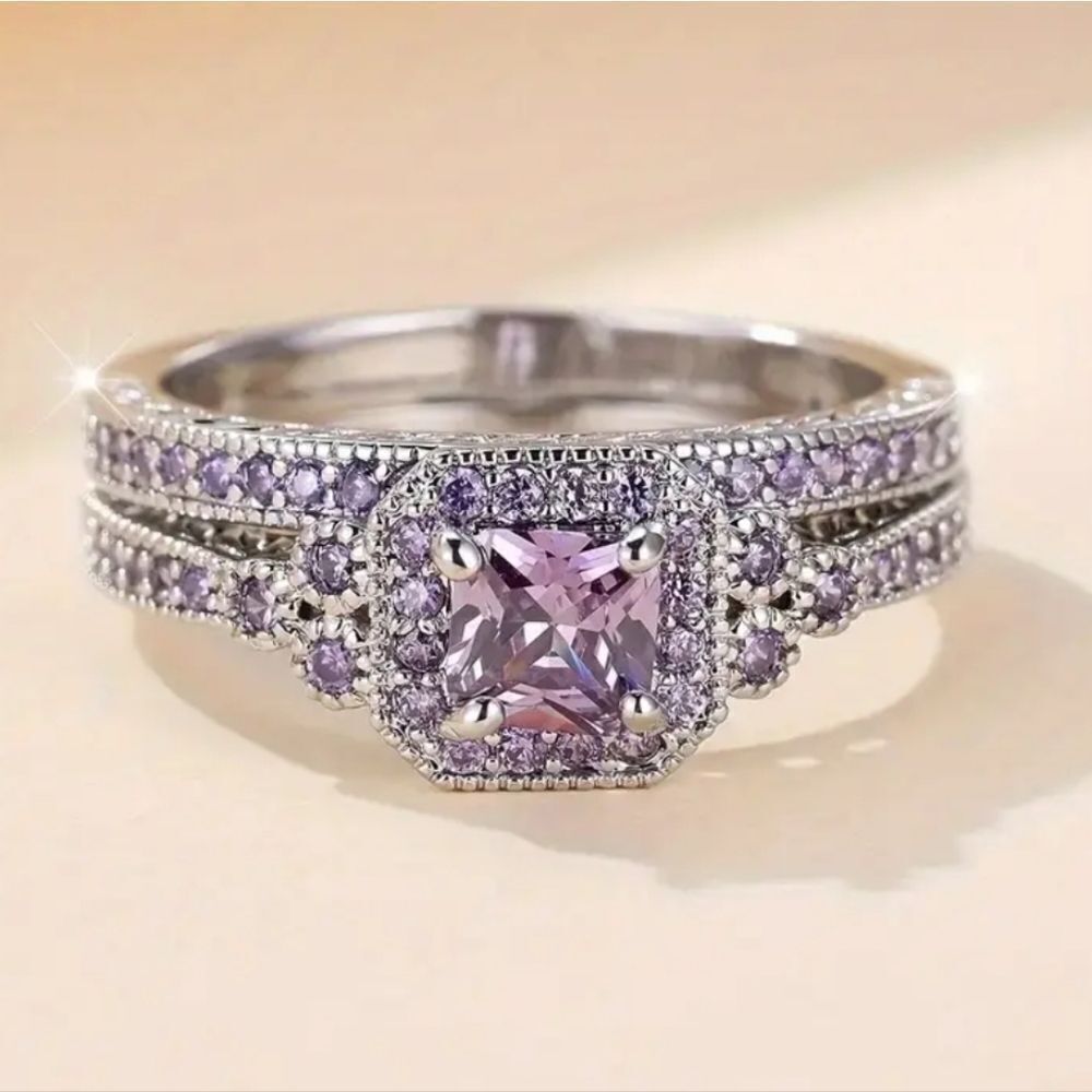 Ladies Elegant bridal Ring set sz 6
